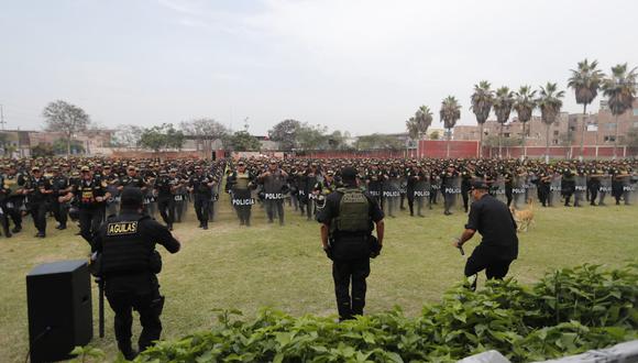 El general de la PNP, Víctor Zanabria, anunció que desplegará efectivos ante llegada de protestas. (Foto: Joseph Ángeles @photo.gec)