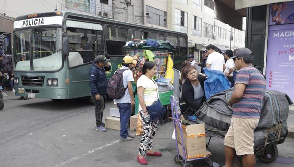 Ambulantes serán reubicados, anunció la Municipalidad de Lima. Foto: GEC