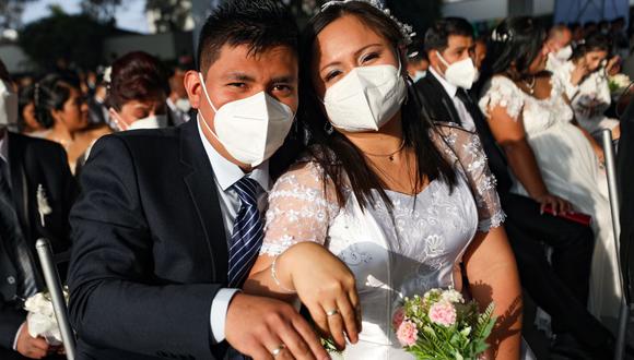 Decenas de personas suelen aprovechar el 14 de febrero para contraer matrimonio. Foto: Andina/referencial