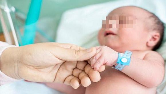 La historia de un bebé con un mal incurable que fue adoptado por una enfermera