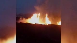 Incendio consumió aserradero en Villa María del Triunfo│VIDEO
