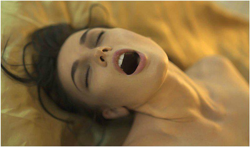 Mucho más que eyaculación femenina ¿Qué es el 'squirt' y cómo conseguirlo?