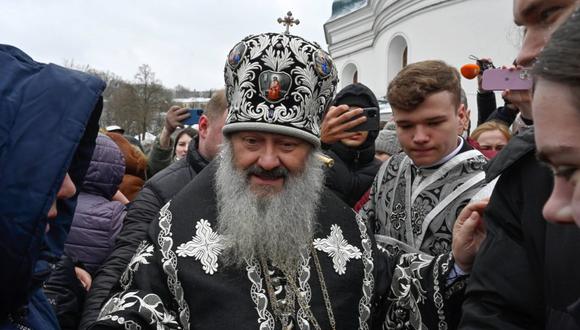 El metropolita Pavlo respalda a invasores rusos en Ucrania y Rusia lo defiende.