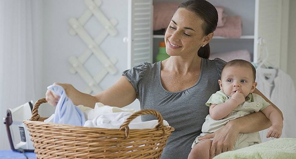¿Cómo se debe lavar la ropa de los bebés? Siete consejos para los papis