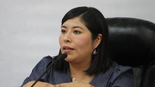Betssy Chávez: “Ni cierre del Congreso ni vacancia presidencial”