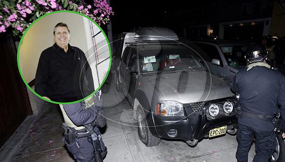Lo que hay dentro del vehículo tras acusación de "chuponeo" a Alan García (VIDEO)