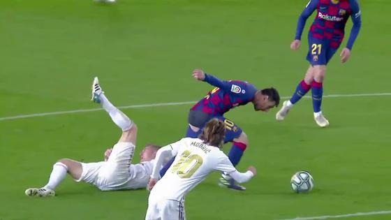 Youtube | Lionel Messi quedó en calzoncillos: Toni Kross le bajó el pantalón en El Clásico | Video | España | NCZD | DEPORTES OJO