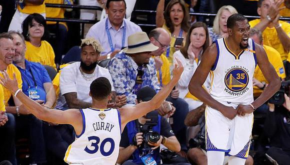 NBA: Warriors vencen 2-0 a Cavaliers, pero recuerdan volteada