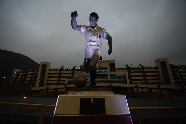 Noche Crema: Presentación de los jugadores de Universitario de Deportes en el estadio Monumental. (Fotos: Joel Alonzo/GEC)