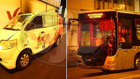 Camioneta choca contra bus lleno del Metropolitano en SMP (FOTOS y VIDEO)