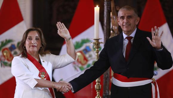 Ministro del Interior Víctor Torres y la presidenta Dina Boluarte. Fotos: Julio Reaño/@Photo.gec