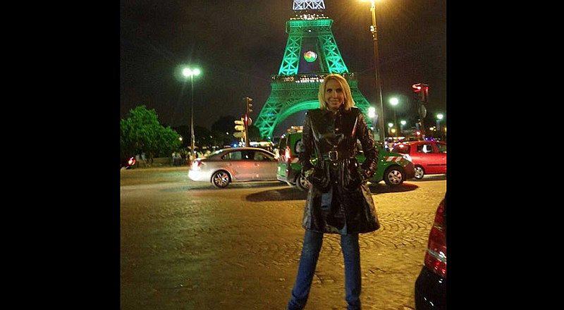 ​Laura Bozzo la pasa de lo lindo en París y lo presume con bellas fotos