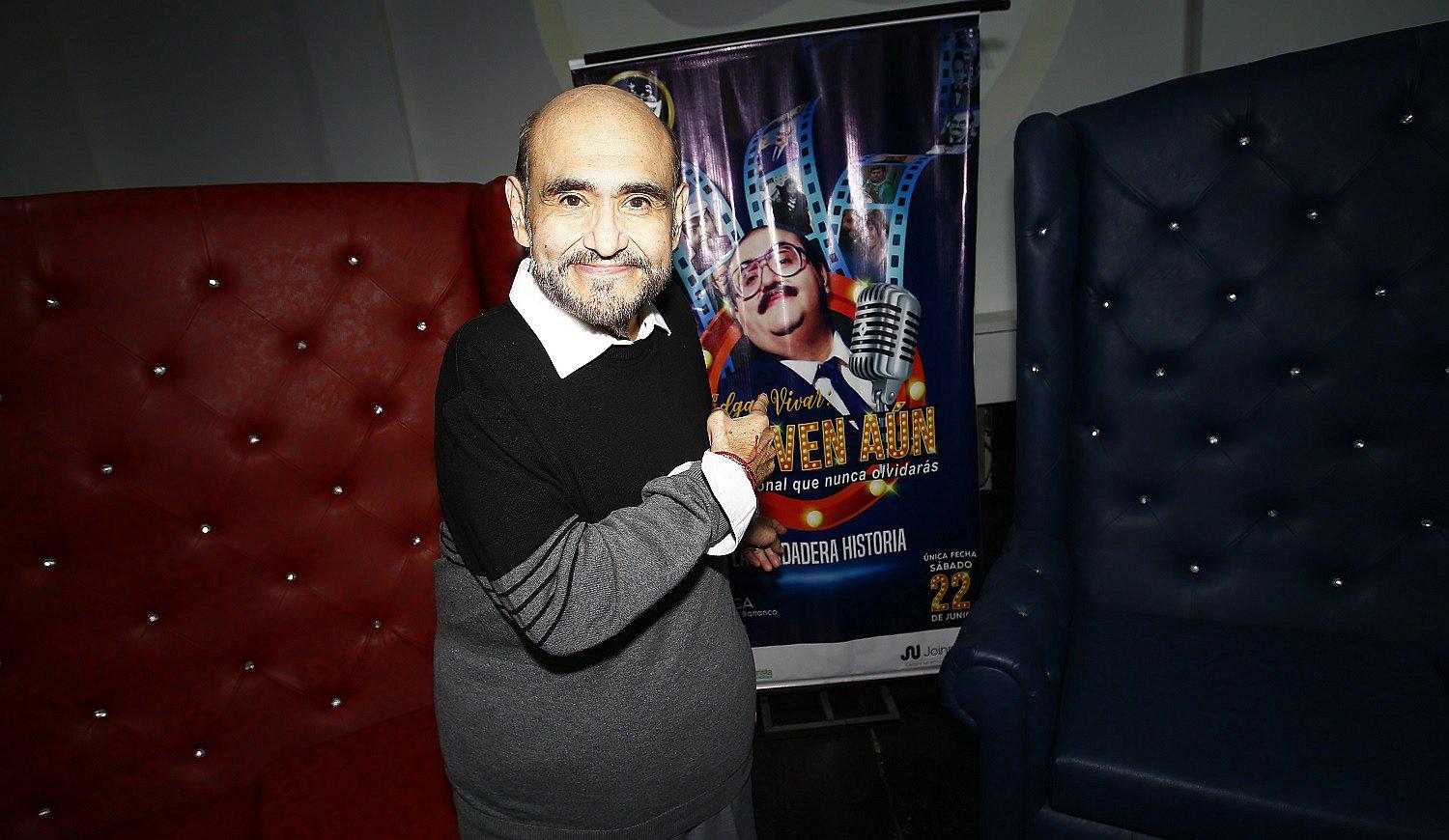 Edgar Vivar a favor de que las parejas homosexuales adopten hijos "y sean felices"