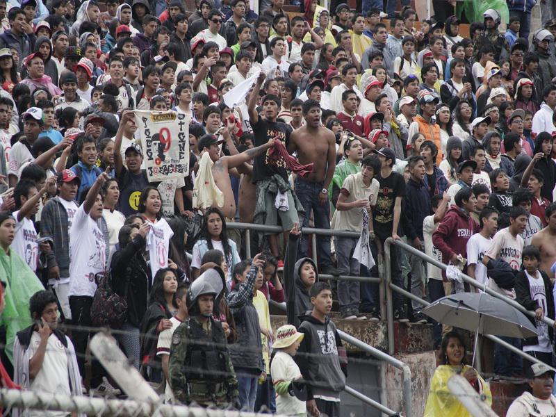 Universitario de Deportes también fue sancionado por disturbios de hinchas 
