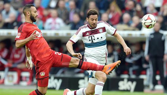 Claudio Pizarro es titular en el Bayern, no anota y su equipo pierde 2-0