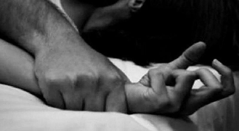 Padre viola a su hija de 12 años: "Lo haré para que puedas defenderte"