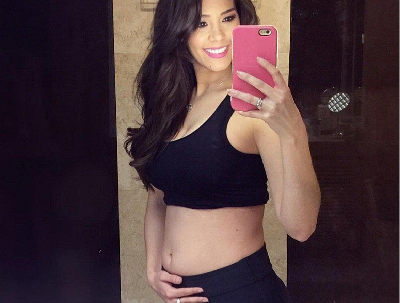 Karen Schwarz: Mira aquí la primera ecografía de su bebé