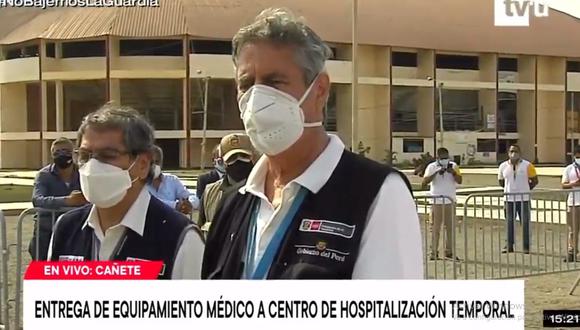 El presidente Francisco Sagasti participó en la entrega de equipamiento médico a un centro de hospitalización temporal en Cañete. (TV Perú)