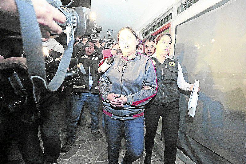 Niñera secuestra a bebé de 2 meses