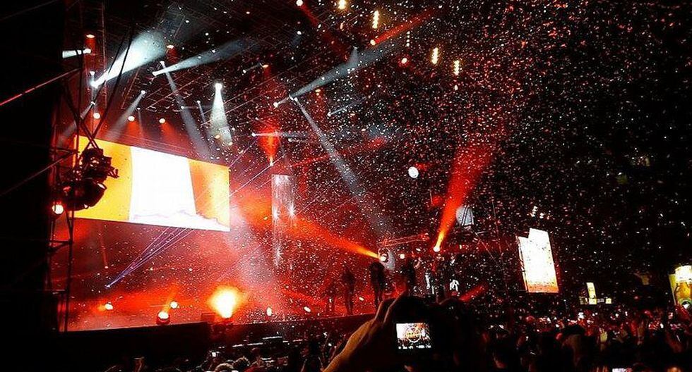 Mujer Juntos En Concierto Esto Fue Lo Mejor De La Noche Fotos Noticias Ojo PerÚ 2171