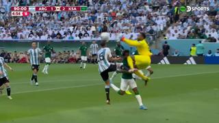 Jugador de Arabia Saudita terminó con grave lesión en la victoria sobre Argentina | VIDEO