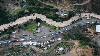 Carretera Central: Implementan puente aéreo por huaicos