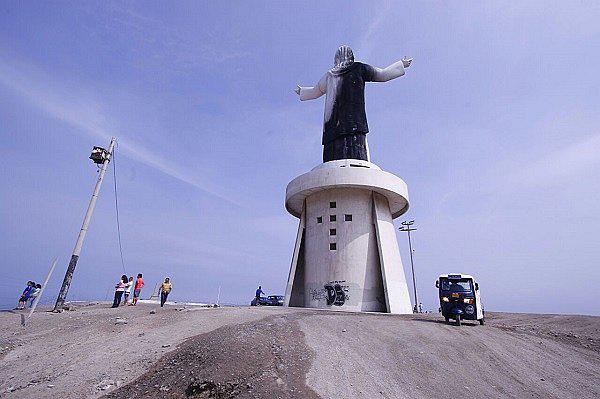 Chorrillos: Cristo del Pacífico se encuentra en abandono tras incendio