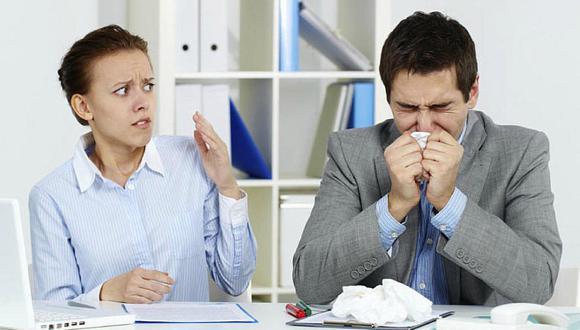 ¿Estás con gripe? 4 consejos para ir a trabajar sin sufrir en la oficina