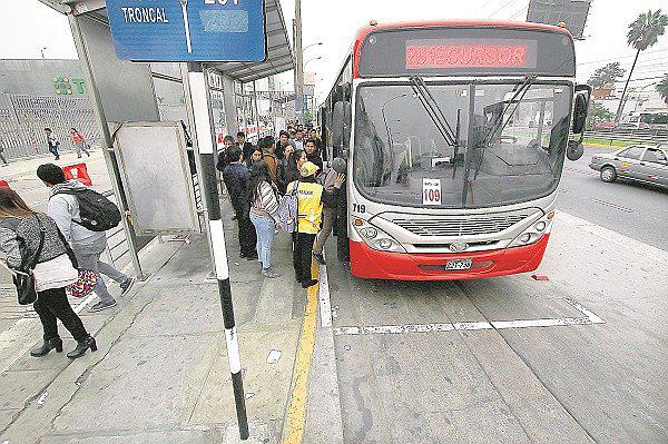 Corredor Javier Prado: Proponen carril segregado y paraderos en berma central