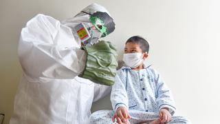 Médicos del hospital del Niño se disfrazan de superhéroes y sorprenden a los pequeños pacientes│FOTOS