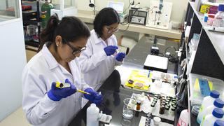 Lanzan concurso para mujeres científicas en Lima y Callao