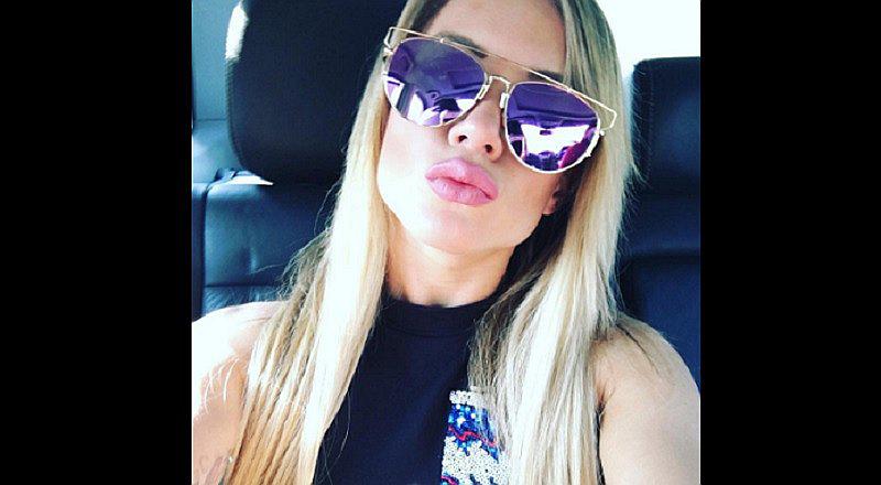 Leslie Shaw muestra su lado más sensual con diminuto bikini [FOTOS] 