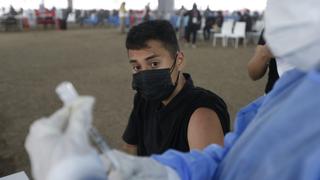 COVID-19: jóvenes mayores de 18 años serán vacunados desde hoy en Lima y Callao