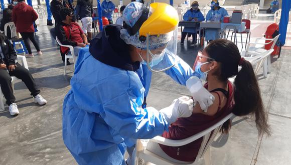 Diresa Autorizo vacunación de menores de 16 y 17 años en Tacna