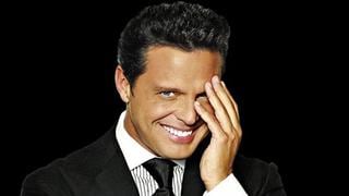 Luis Miguel luce espectacular durante presentación en tour "México por siempre"