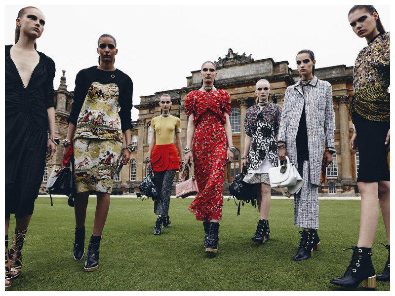 ¡Dior Crucero 2017! El fabuloso desfile en el Palacio de Blenheim! [FOTOS]