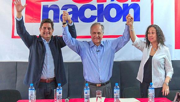 ​Francisco Diez Canseco se retira de la contienda electoral ante el JNE