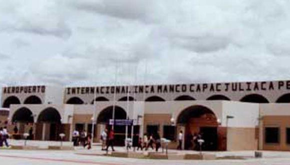 Manifestantes intentan tomar aeropuerto en Juliaca 