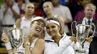 Martina Hingis gana de nuevo título en Wimbledon, luego de 17 años