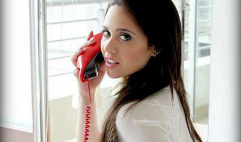 Lucía Oxenford sorprende con sensual fotografía