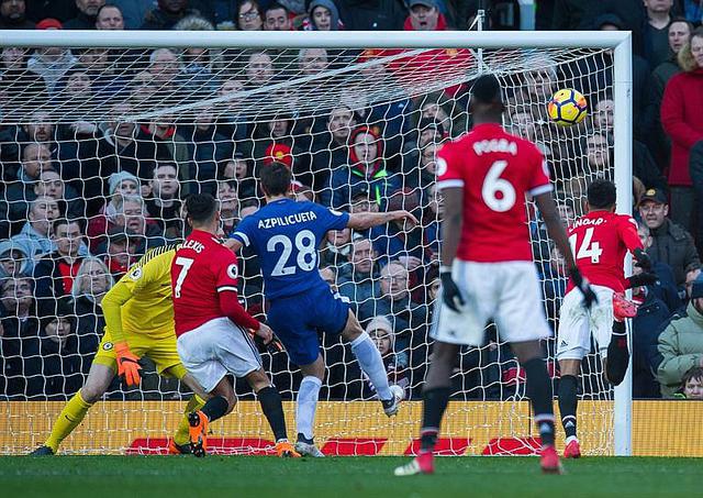 ​Manchester United remonta y vence 2-1 al Chelsea en Old Trafford (FOTOS)