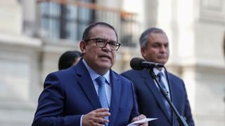 Premier Otárola anuncia medida para expulsar a todos los indocumentados del país