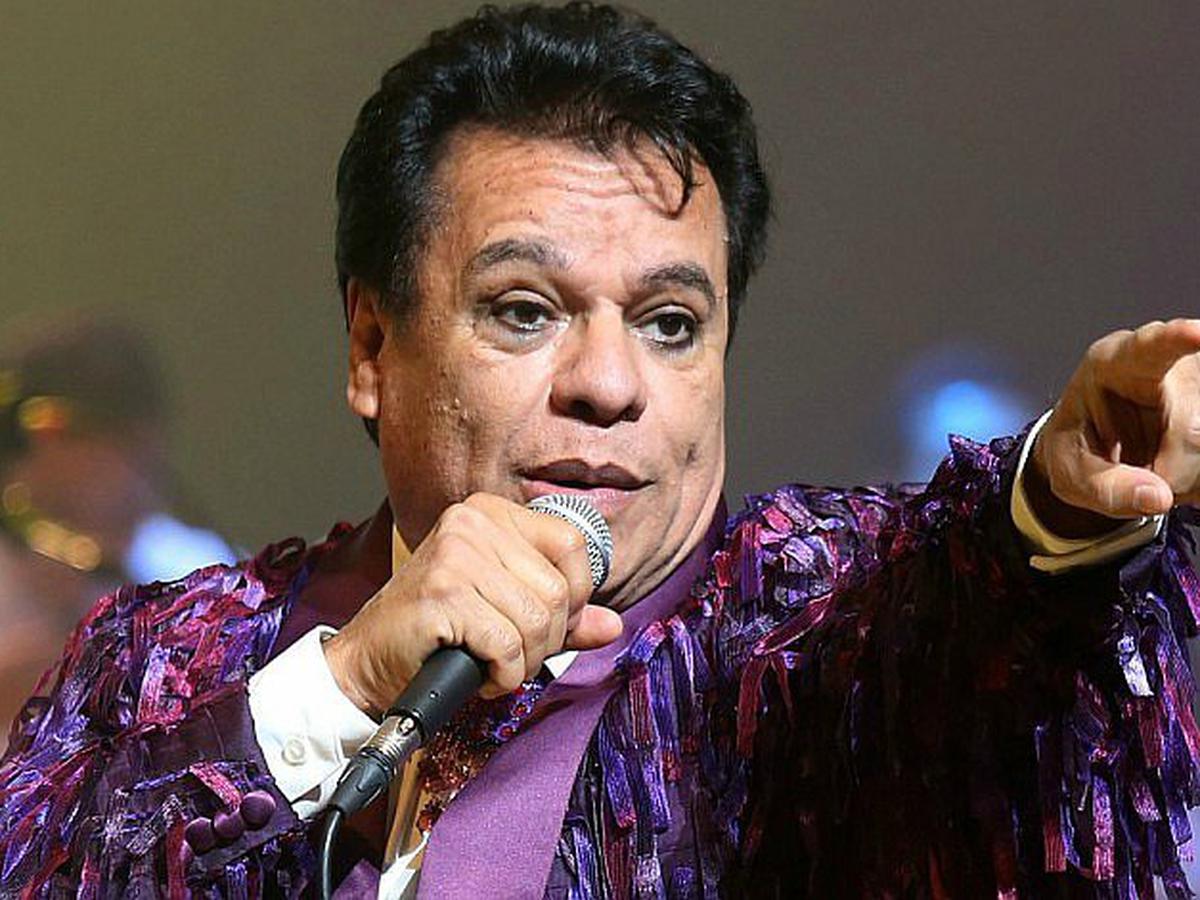 Divo chic? Juan Gabriel y su tendencia por el delineado de ojos [FOTOS] |  MUJER | OJO