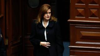 Mercedes Aráoz renuncia a la vicepresidencia de la República