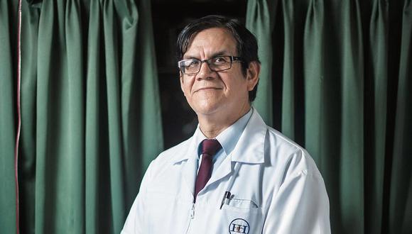 El reconocido infectólogo Ciro Maguiña, vicedecano del Colegio Médico del Perú, propone que el referendo para decidir la inmunidad parlamentaria sea virtual para evitar contagios de coronavirus.