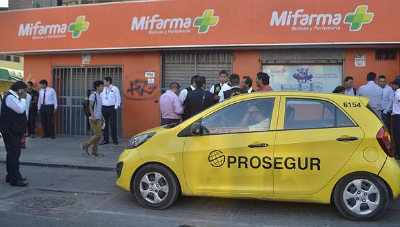 San Juan de Miraflores: Delincuentes roban a agentes de Prosegur 
