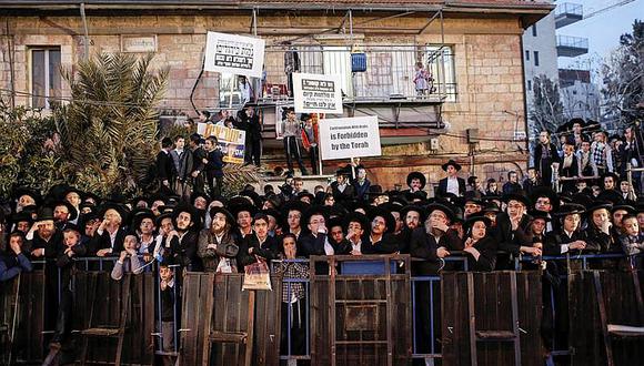 Israel: miles de judíos protestan contra su reclutamiento militar 