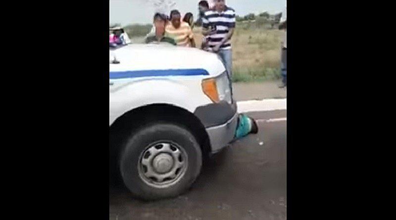 Venezuela: atropellan a joven estudiante en manifestación y acusan a...