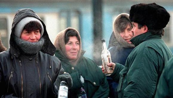 Rusia: Mueren ocho al consumir, mismo vodka, loción para baño 