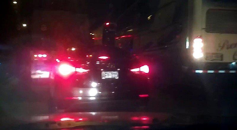 Carretera Central: Buses crean paradero informal 